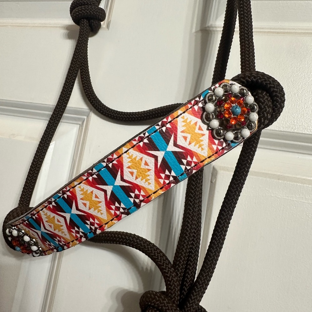 Tacktical rope halter with leather nose piece and conchos. - Picture 2 of 4